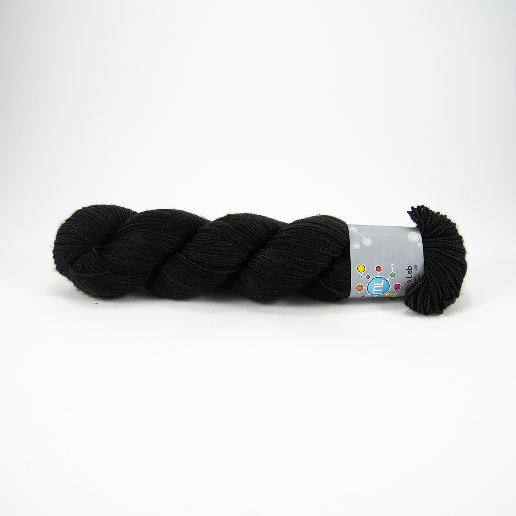 Bouncy Merino – Pitch Black